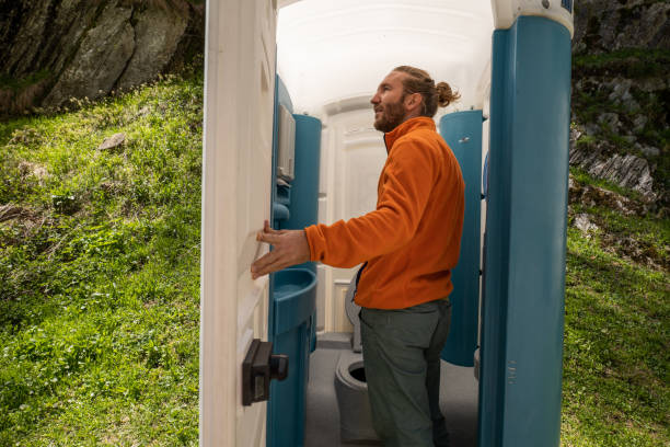 Portable Toilet Options We Offer in Laguna Heights, TX